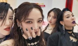 爆料大连小姐姐视频大全,青春风采尽收眼底