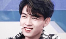 爆料秦霄贤吃药视频,揭秘明星私生活背后的真相